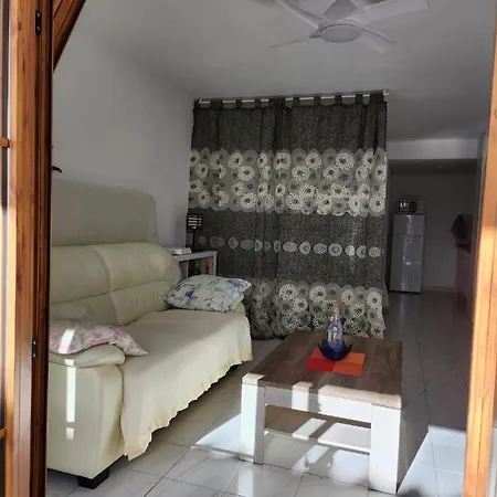 Apartamento Port Royal شقة أرونا